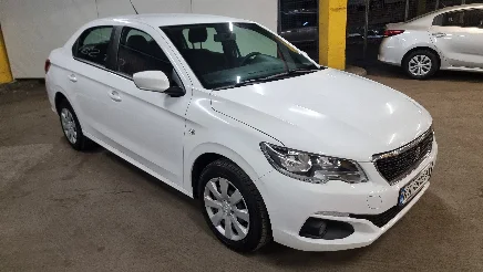 Peugeot 301 photo-6
